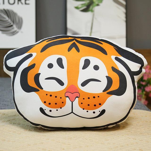 Expressive Tiger Head Pillow - Image 5