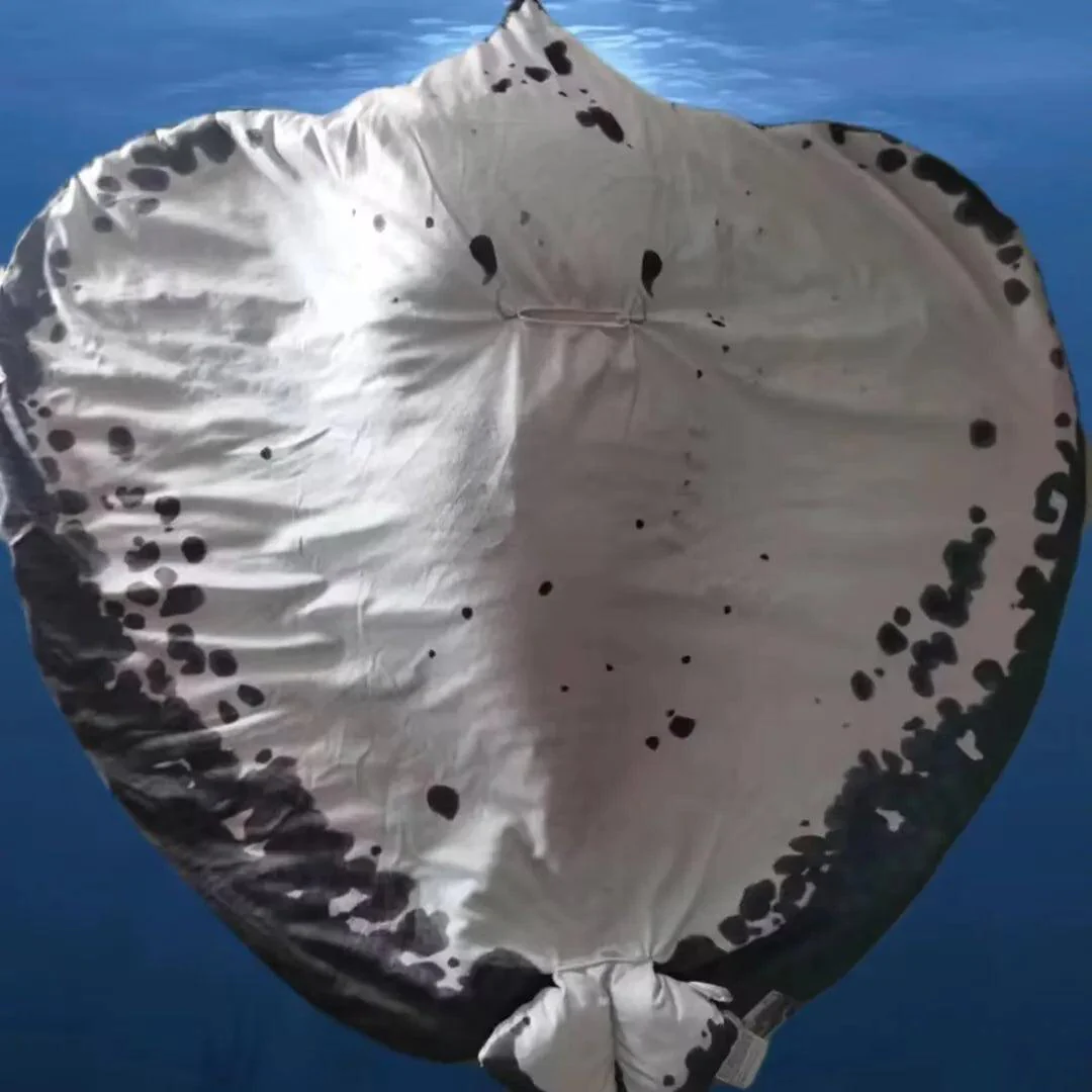 Funny Sting Ray Blanket - Image 4