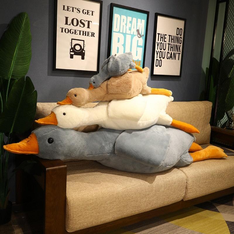 Gooser the Cuddly Goose Plushie - Image 4