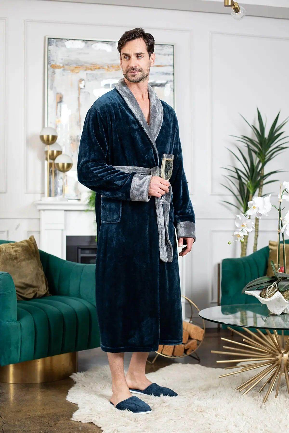 Cozy Mens Plush Robes – Built for Comfort, Designed to Last - Image 11