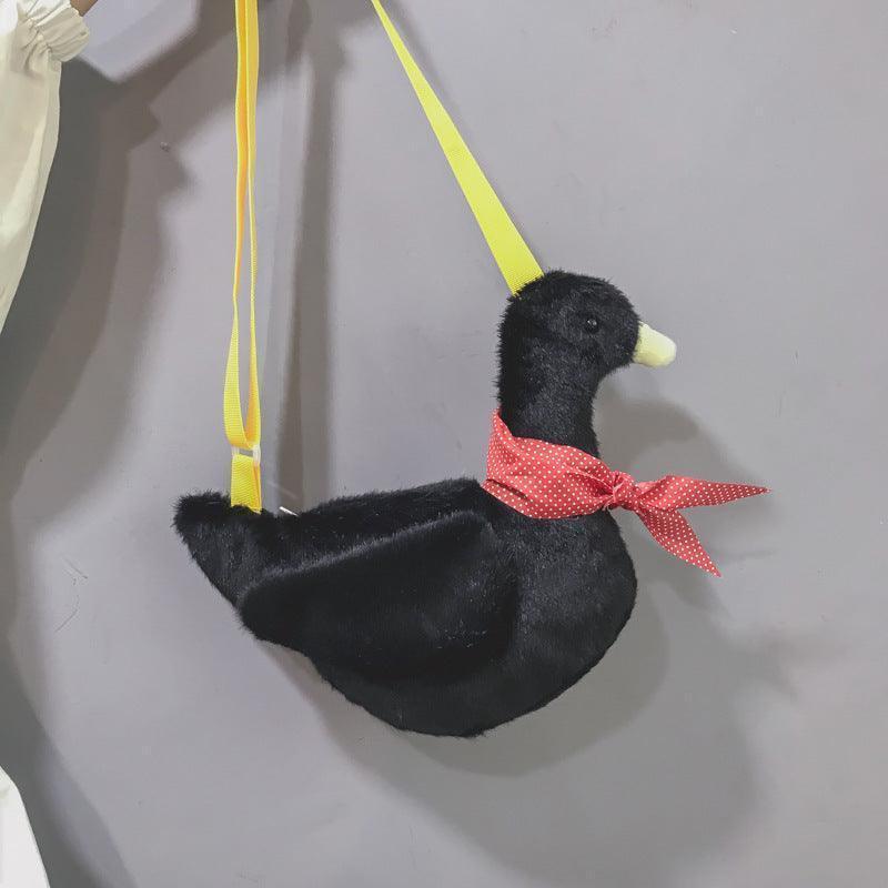 Plush duck shoulder bag - Image 10
