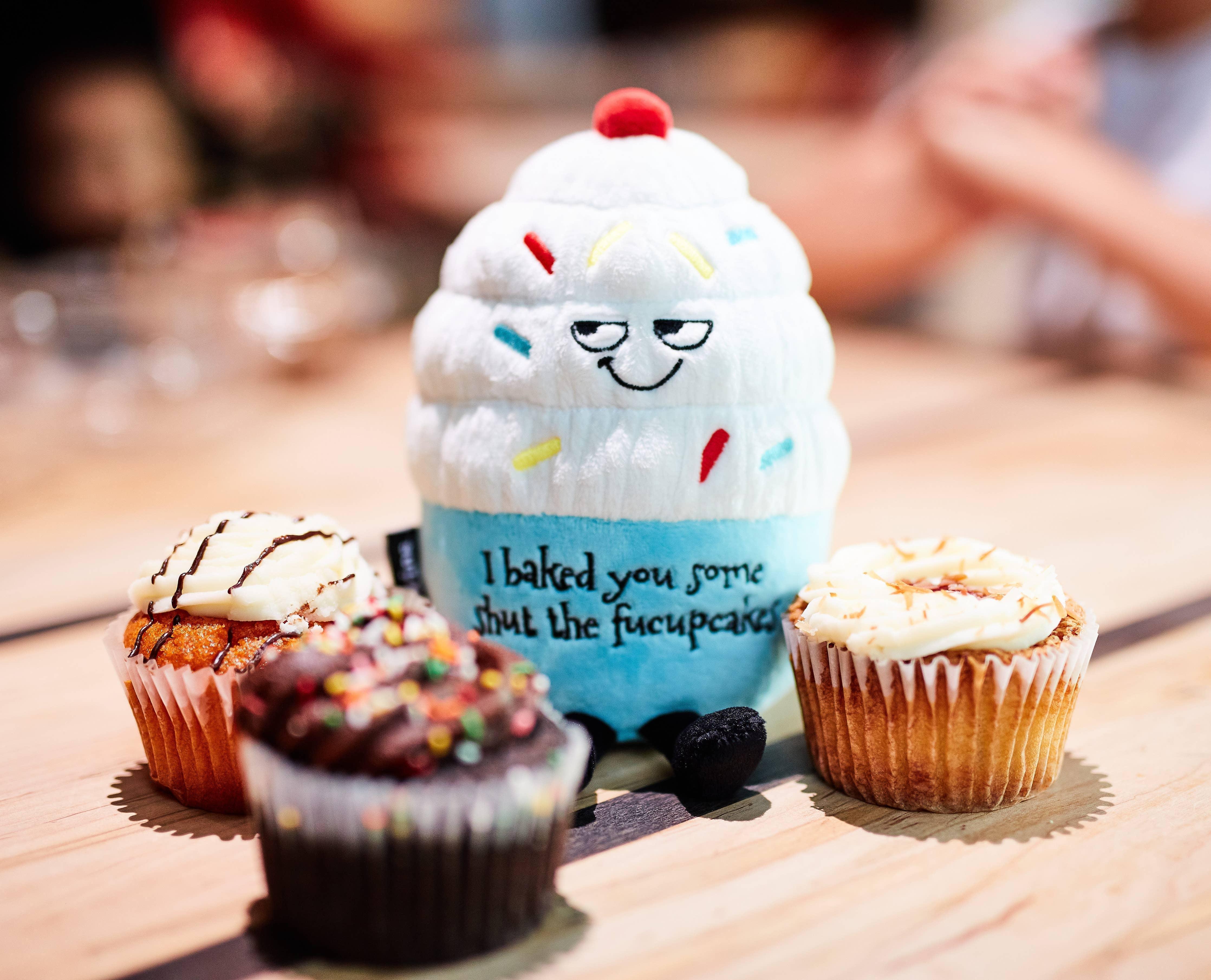 Punchkins Sassy Cupcake Plushie - Image 3