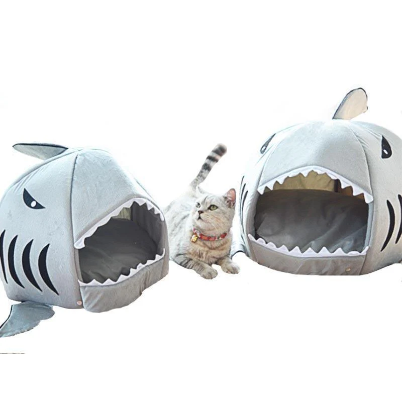 Shark Shaped Pet Bed For Small Dogs & Cats - Image 6