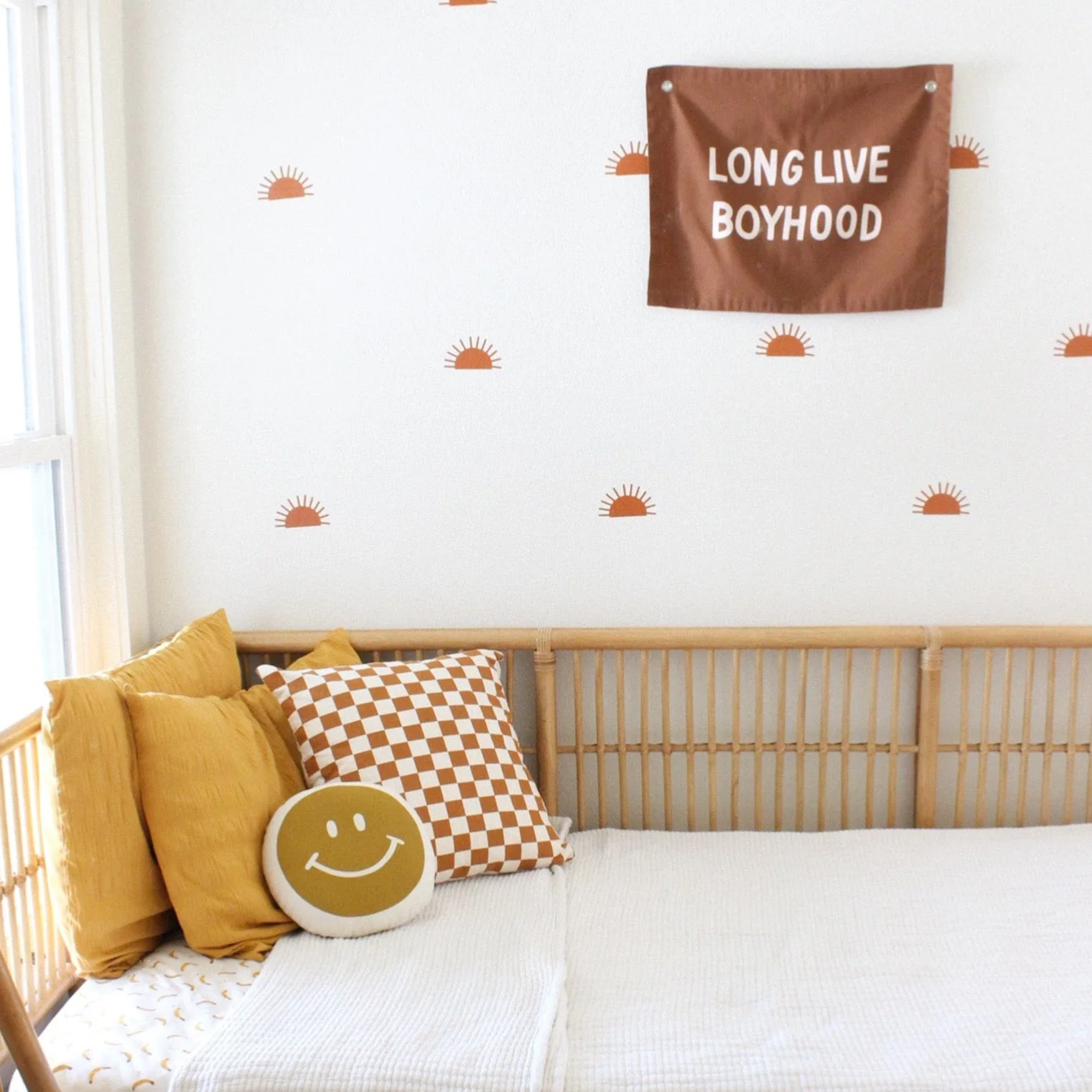 smiley face pillow - Image 3