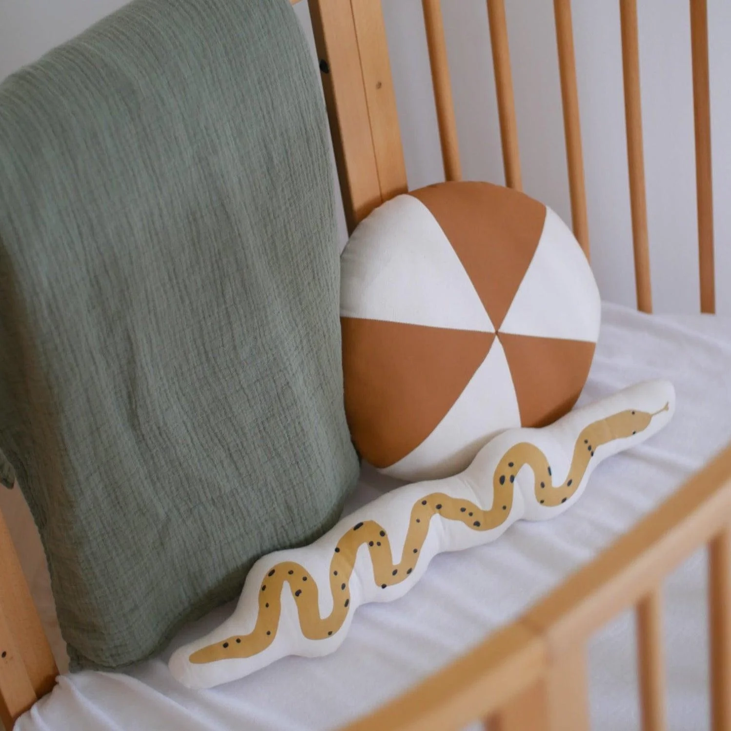snake pillow - Image 3