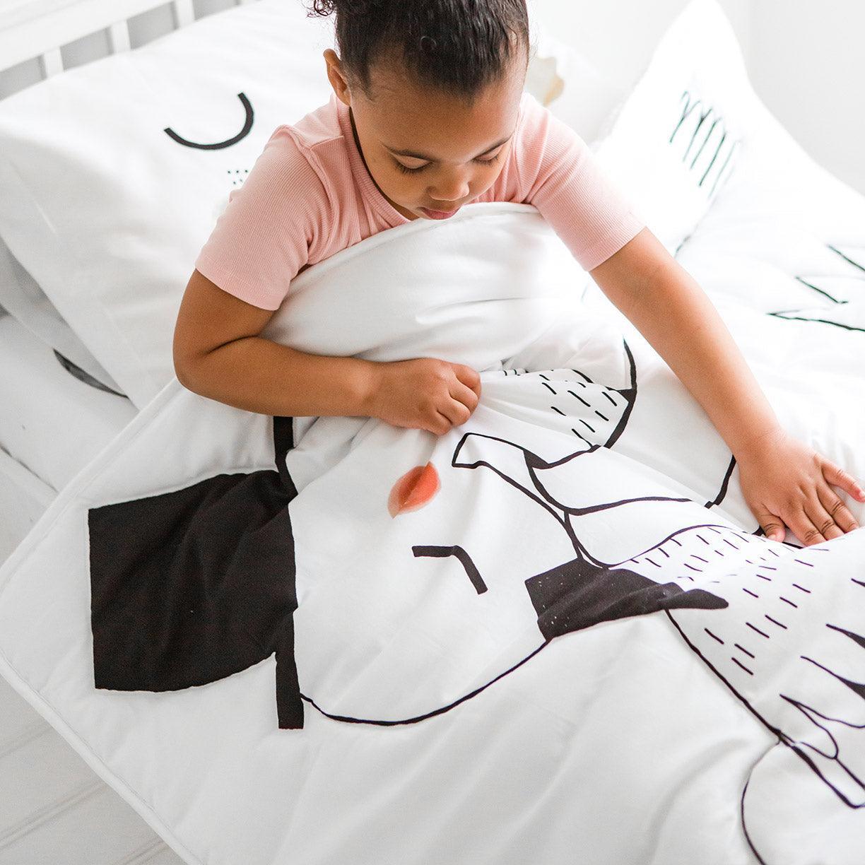 Swan Toddler Comforter - Image 4