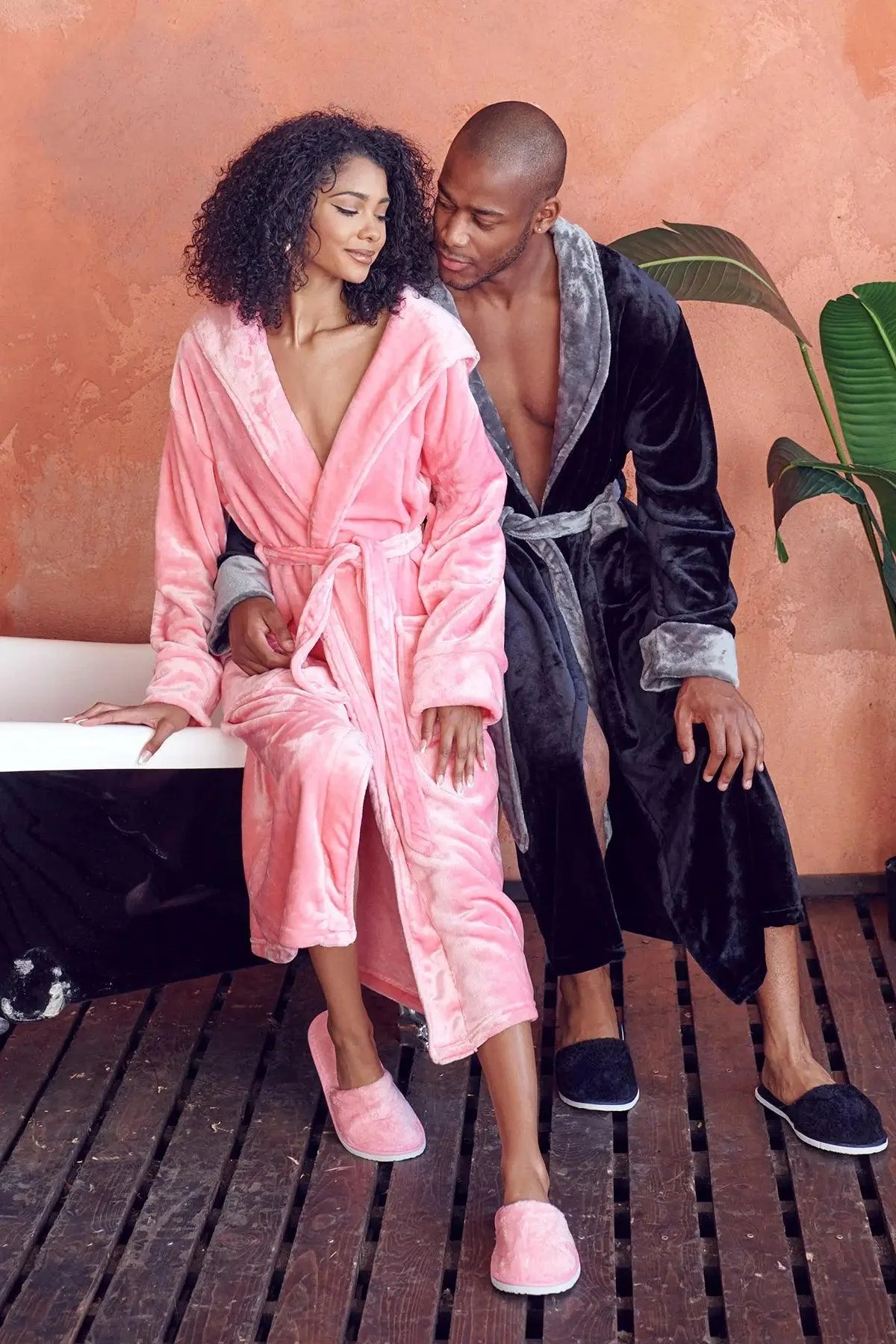 Women’s Plush Hooded Robe - Spa-Worthy Comfort at Home - Image 8