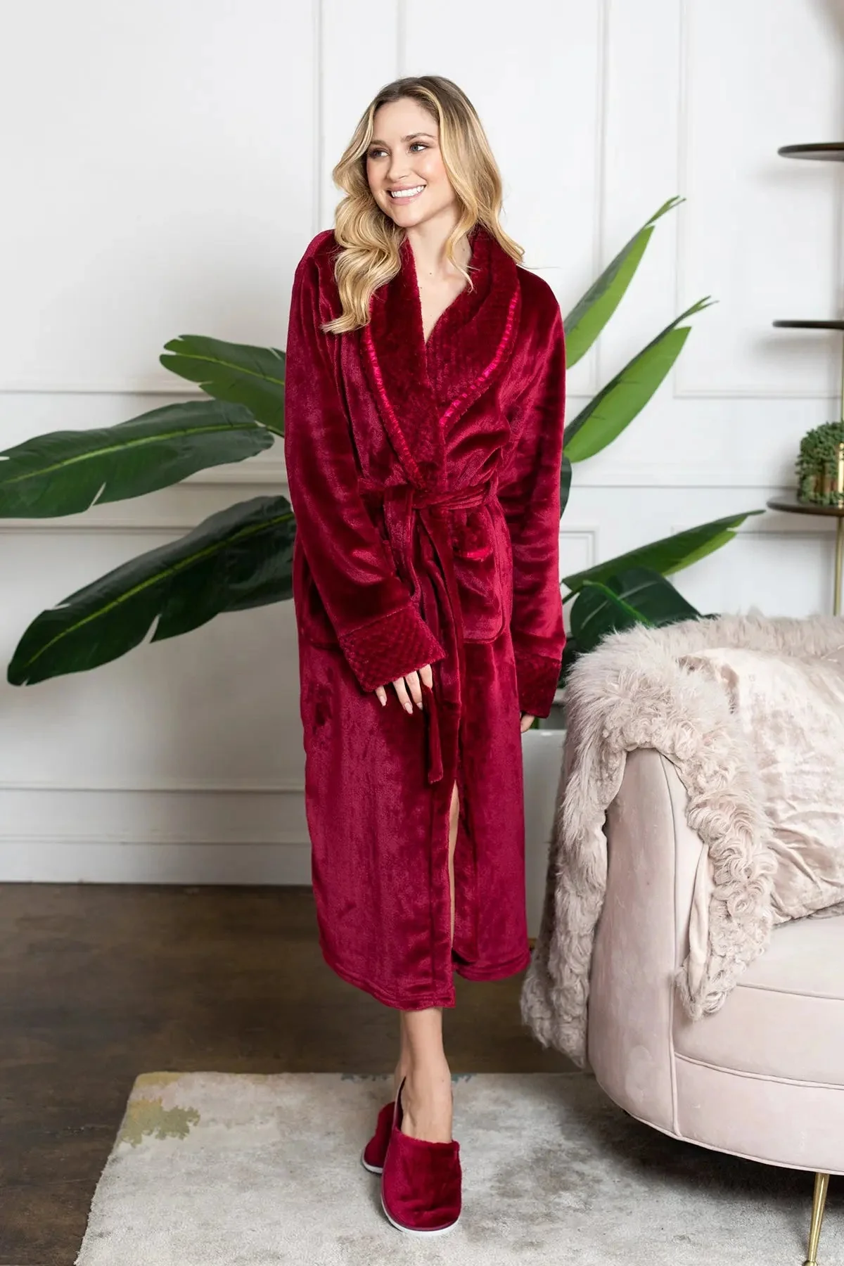 Women's Ultra Soft Plush Bathrobe - Image 16